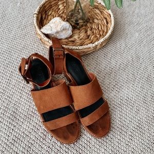 M4DE Women’s Chunky Heels 8